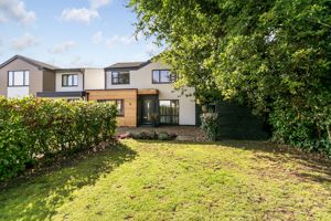 Front Garden- click for photo gallery